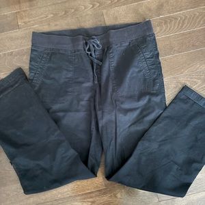 Denver Hayes The perfect summer pants from lightweight and breathable cotton